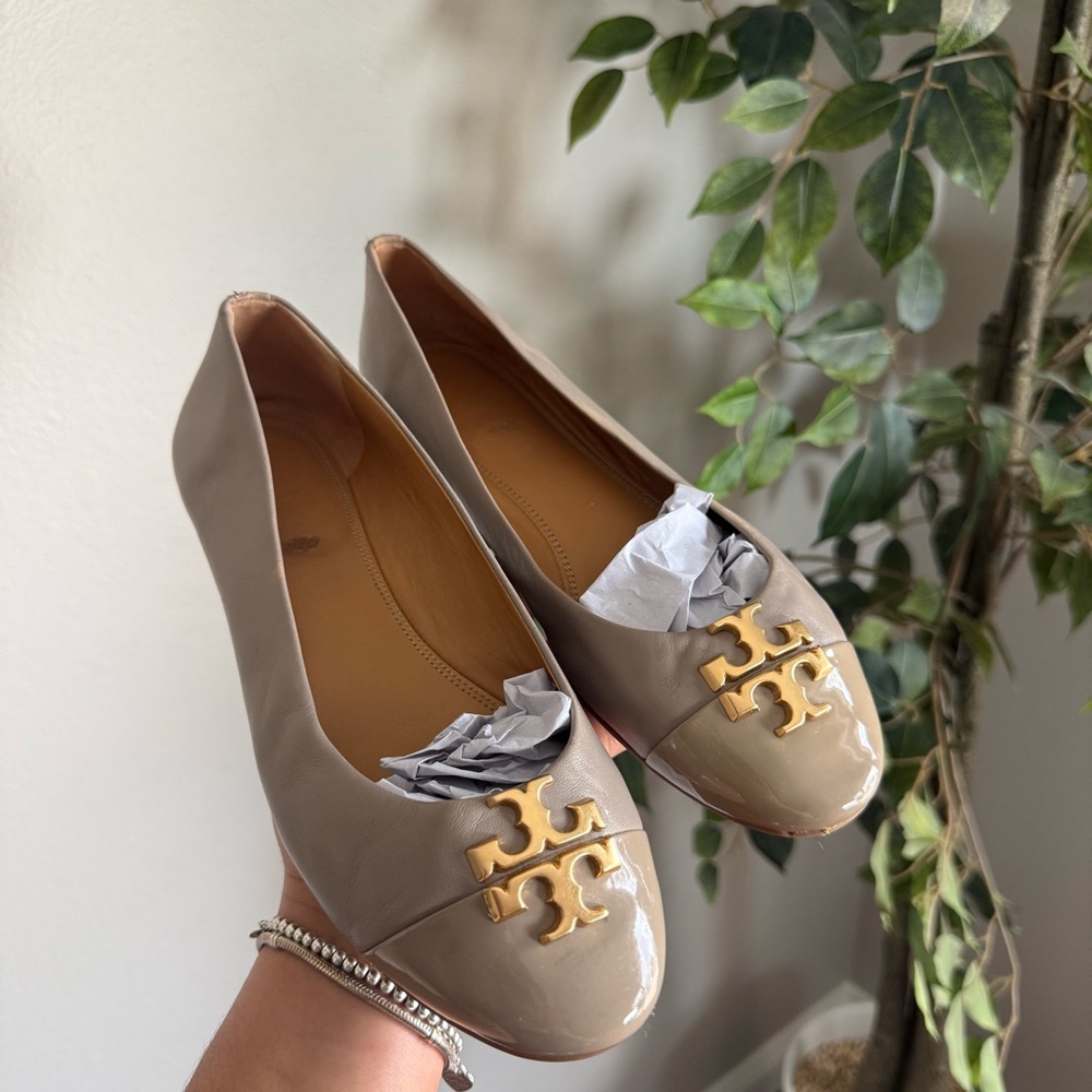 Tory Burch Designer Everly Ballet Flats in French Gray Women’s Size 8.5